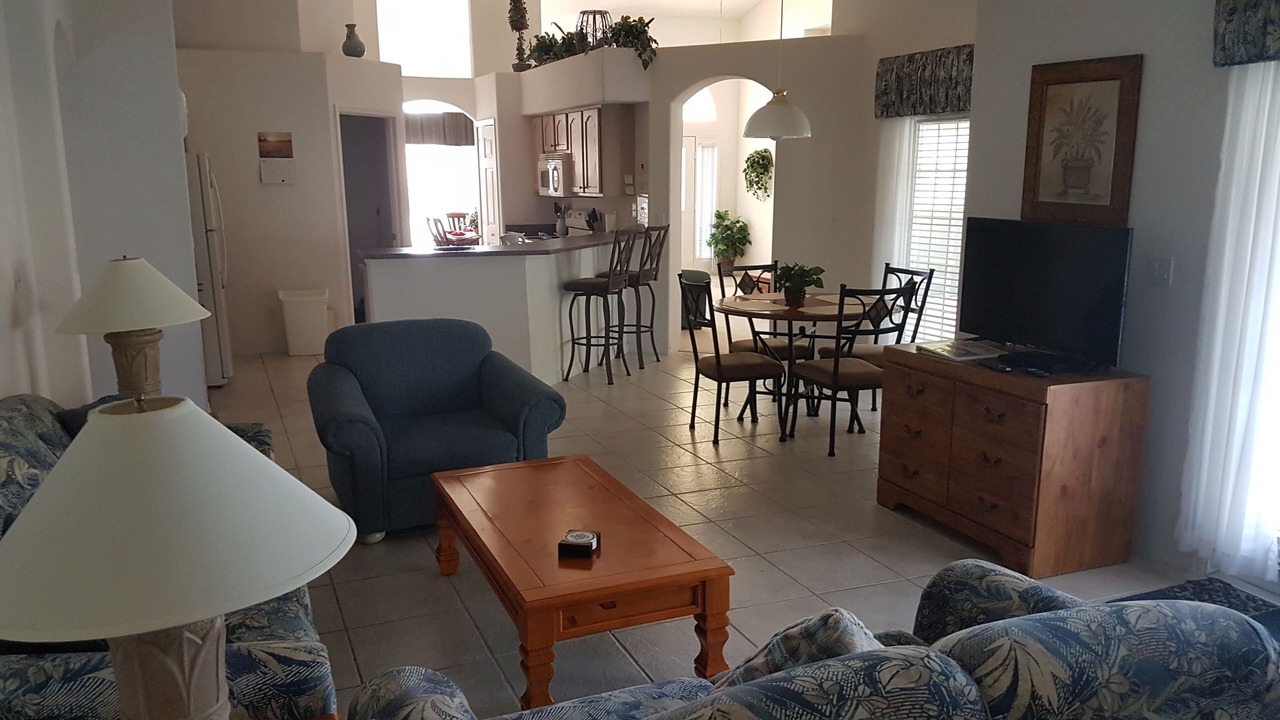 Photo of Livingroom in Orange Tree