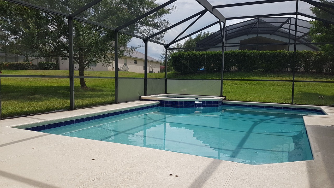 Photo of Outdoor in Orange Tree