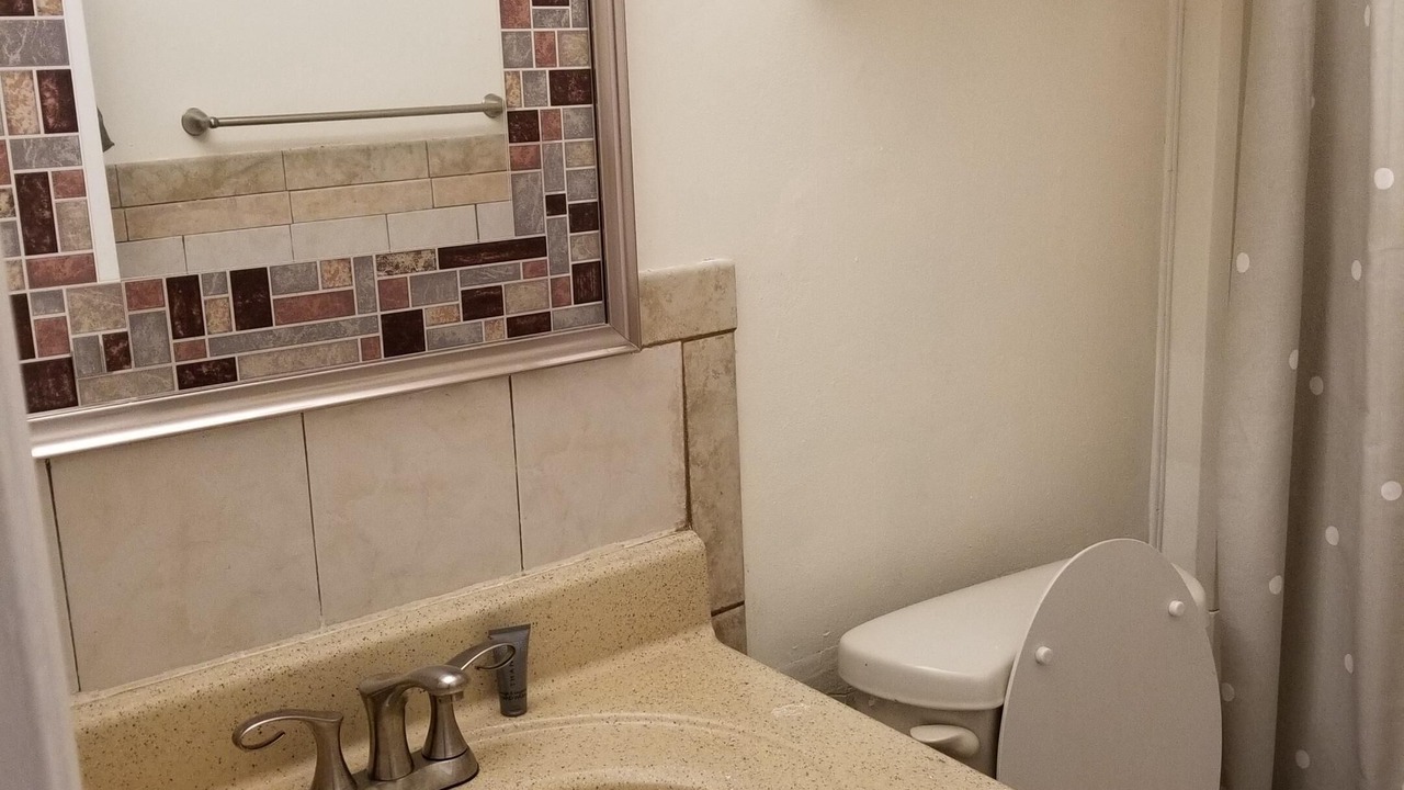 Photo of Bathroom in Albany