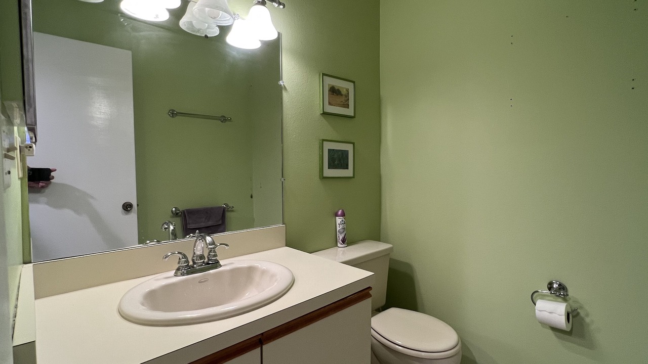 Photo of Bathroom in Dunnellon