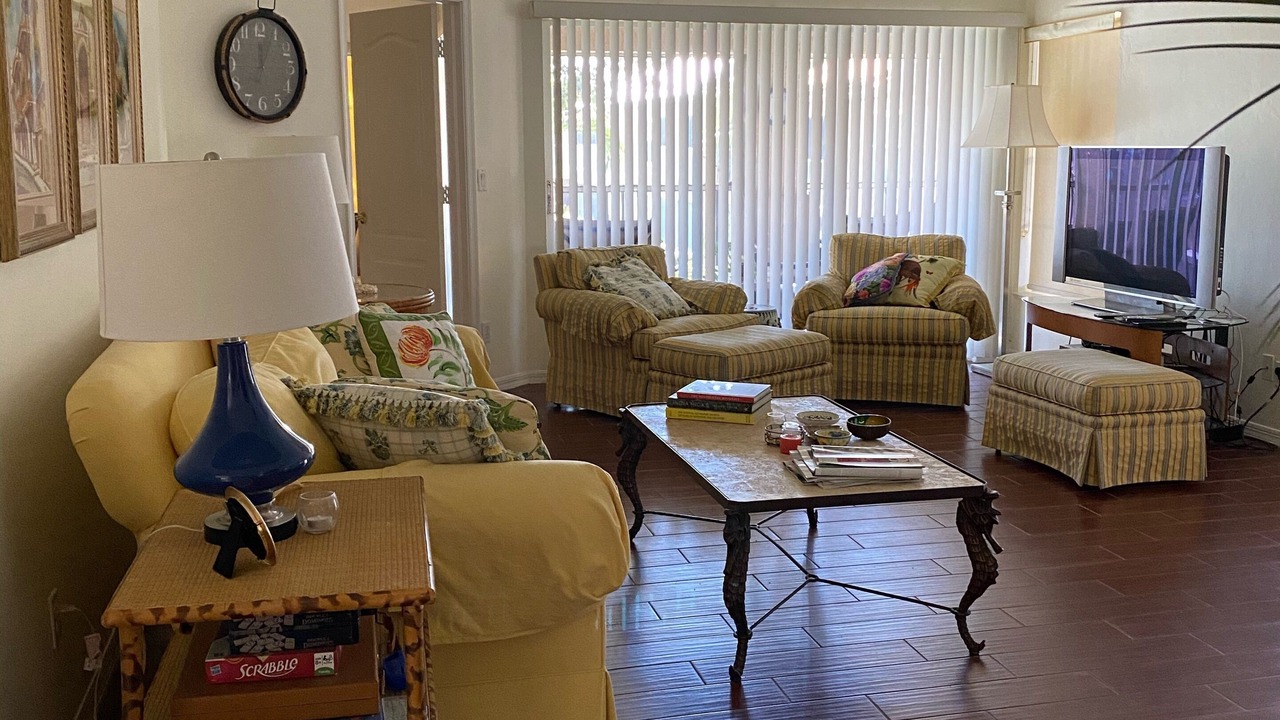 Photo of Bedroom in Bonita Shores
