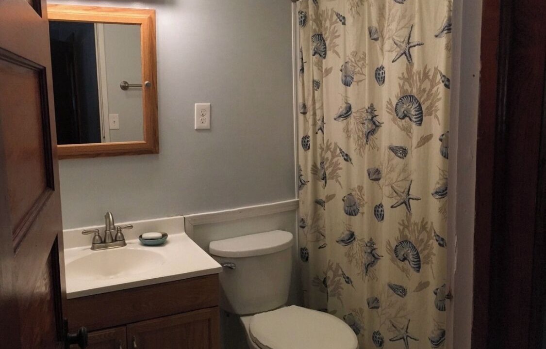 Photo of Bathroom in Saint Simons Island