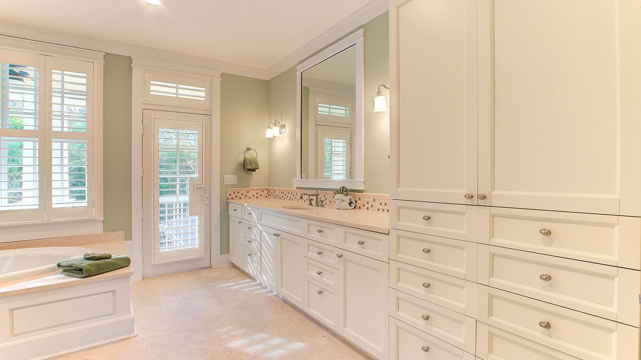 Photo of Bathroom in Bay Esplanade
