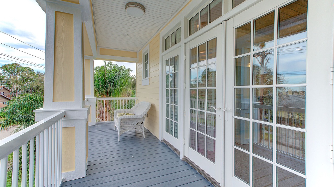 Photo of Patio Balcony in Bay Esplanade
