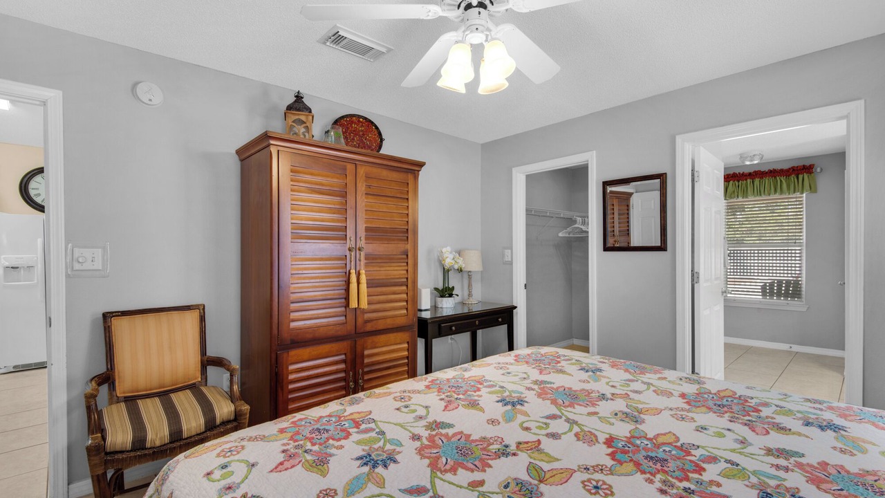 Photo of Bedroom in Miramar Beach