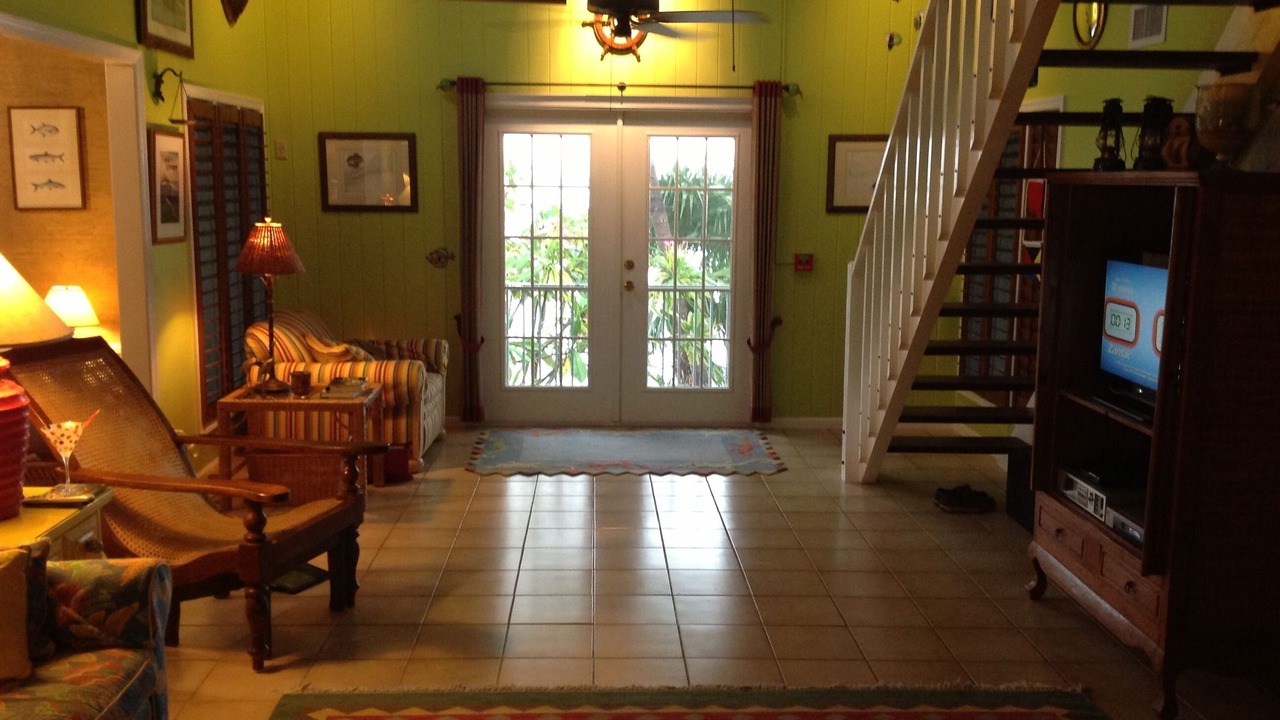 Photo of Livingroom in Summerland Key