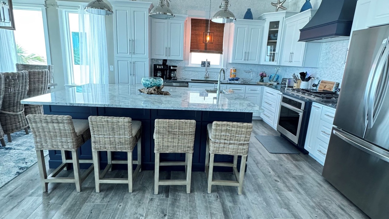 Photo of Kitchen in Bahama Beach