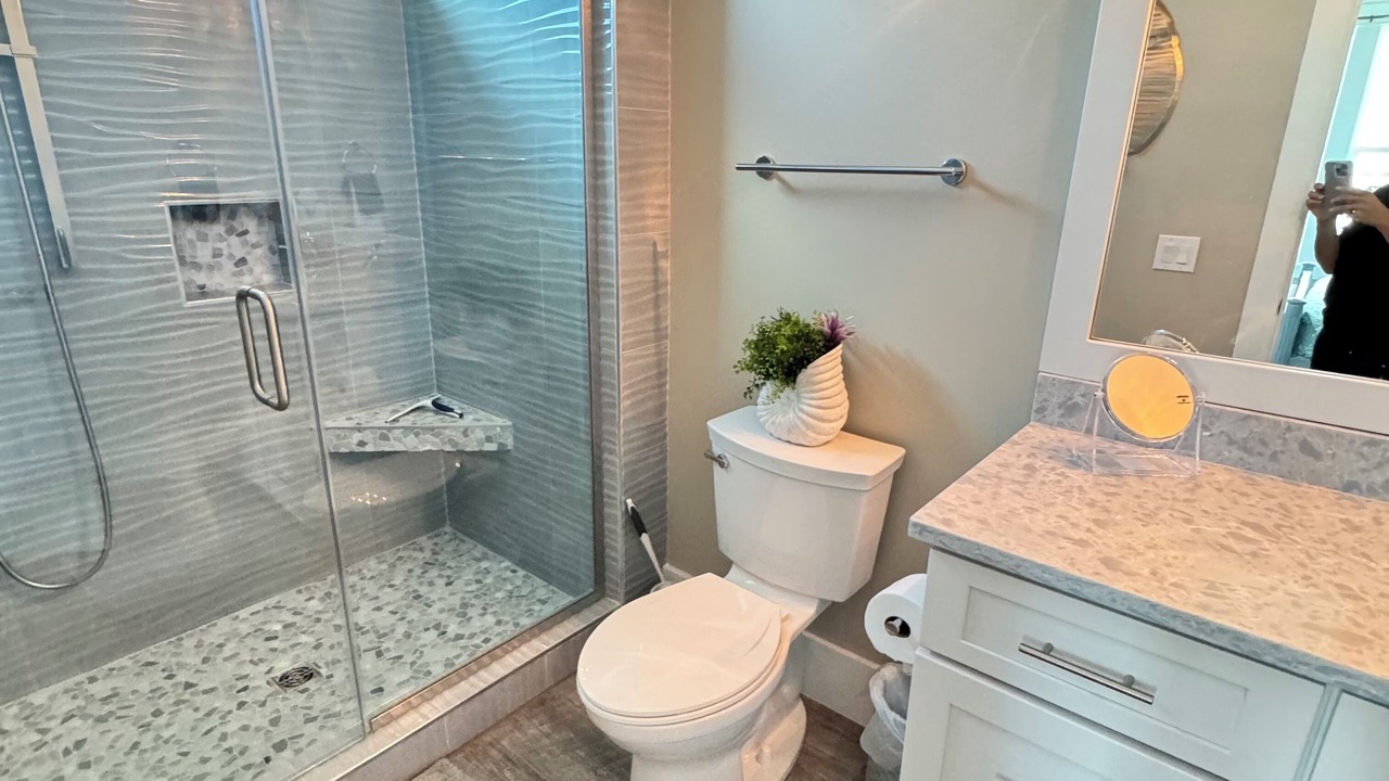 Photo of Bathroom in Bahama Beach