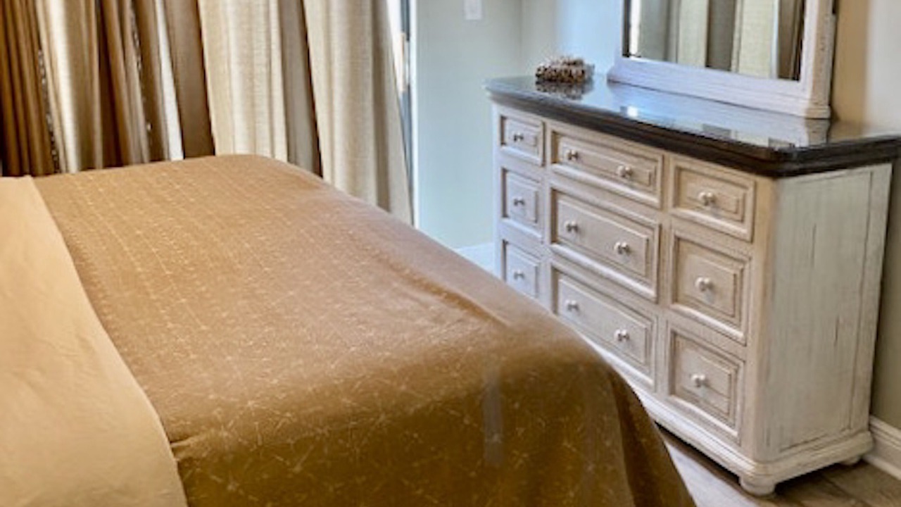 Photo of Bedroom in Navarre Beach