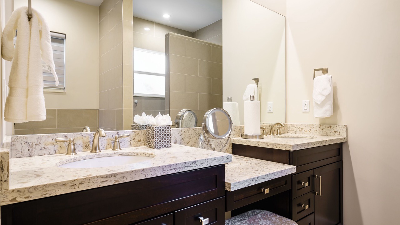 Photo of Bathroom in Coury
