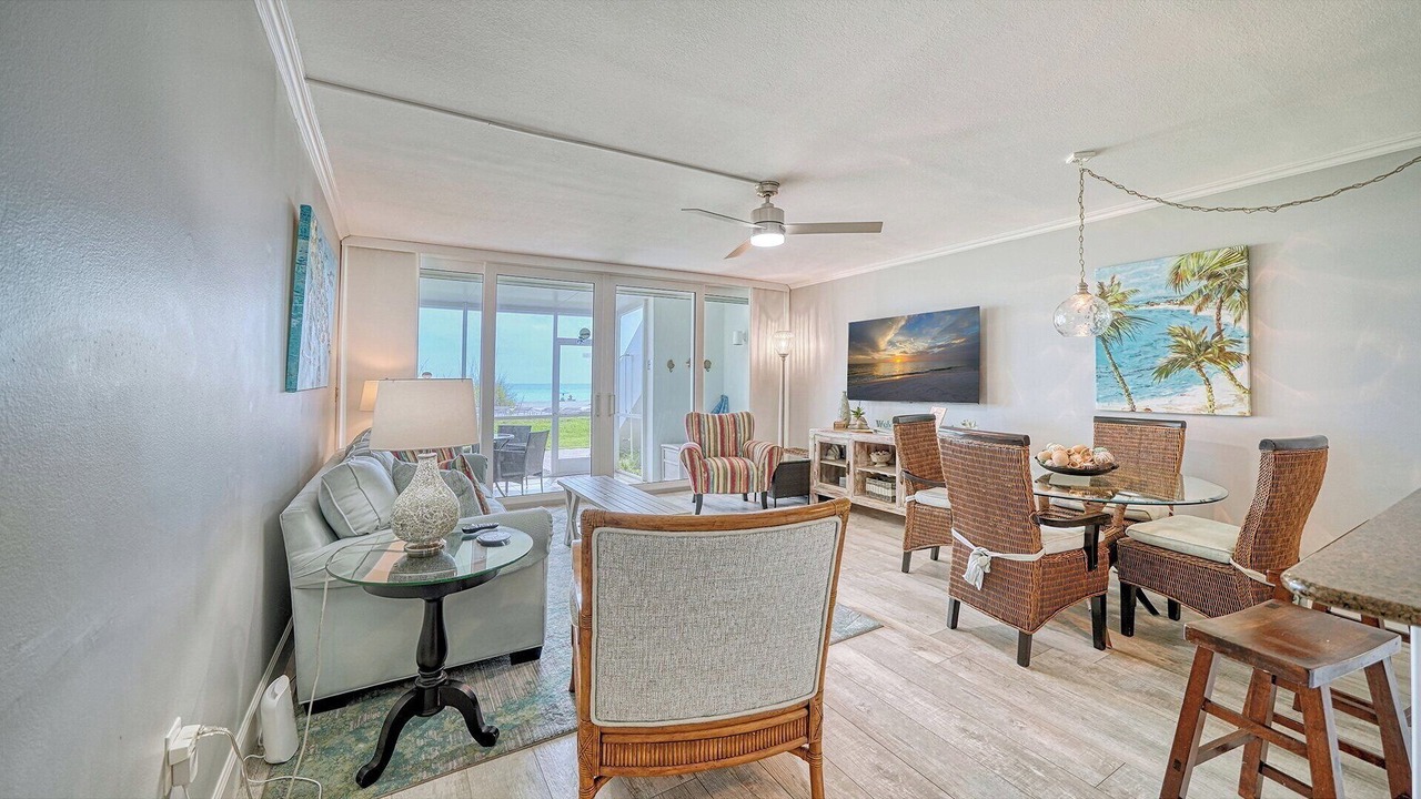Photo of Livingroom in Longboat Key