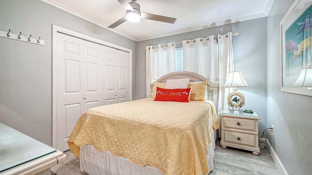 Photo of Bedroom in Longboat Key