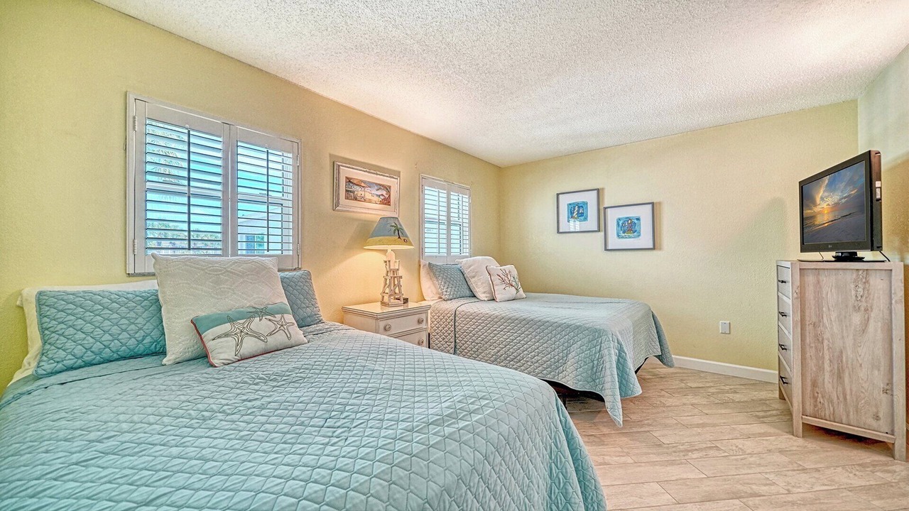 Photo of Bedroom in Longboat Key