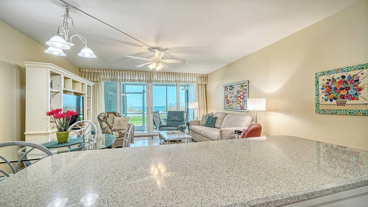 Photo of Livingroom in Longboat Key