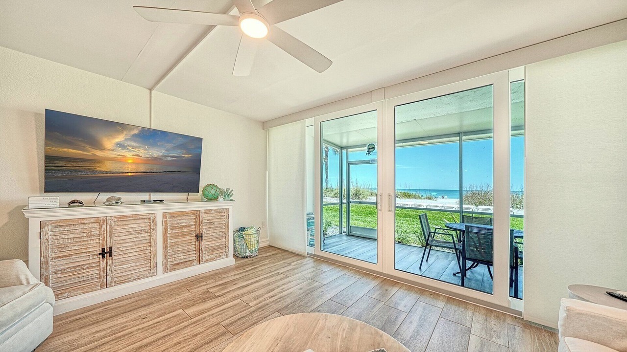 Photo of Livingroom in Longboat Key