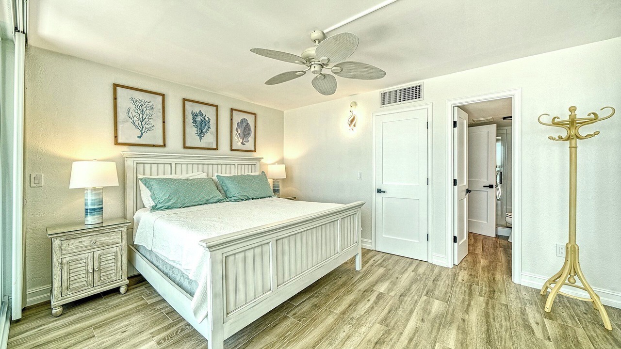 Photo of Bedroom in Longboat Key