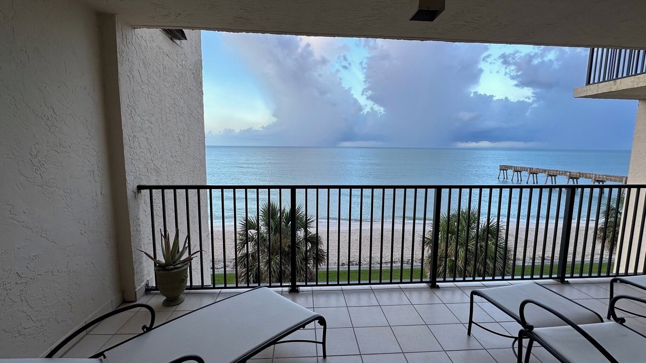 Photo of Patio Balcony in Central Beach