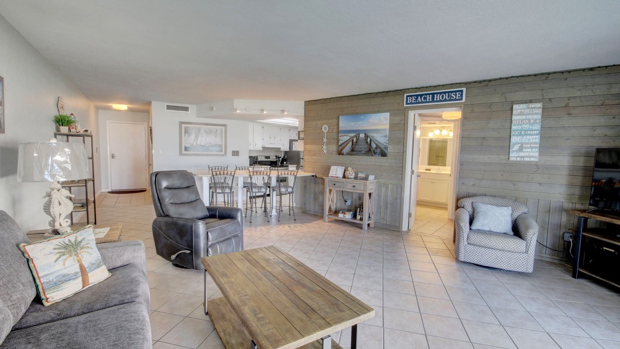 Photo of Livingroom in Fort Walton Beach