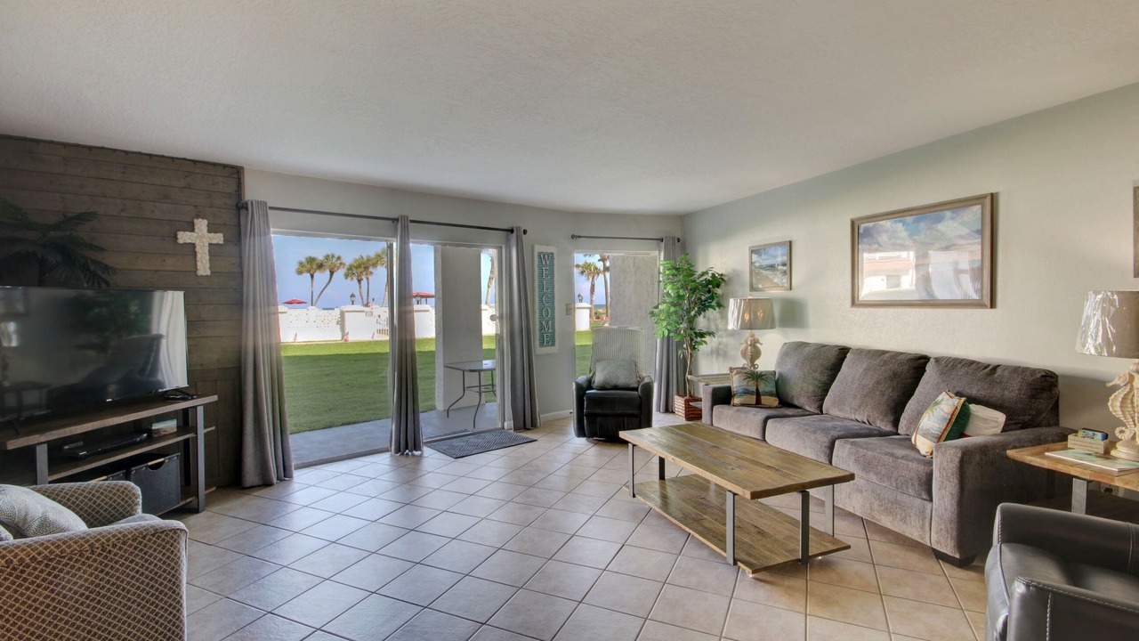 Photo of Livingroom in Fort Walton Beach