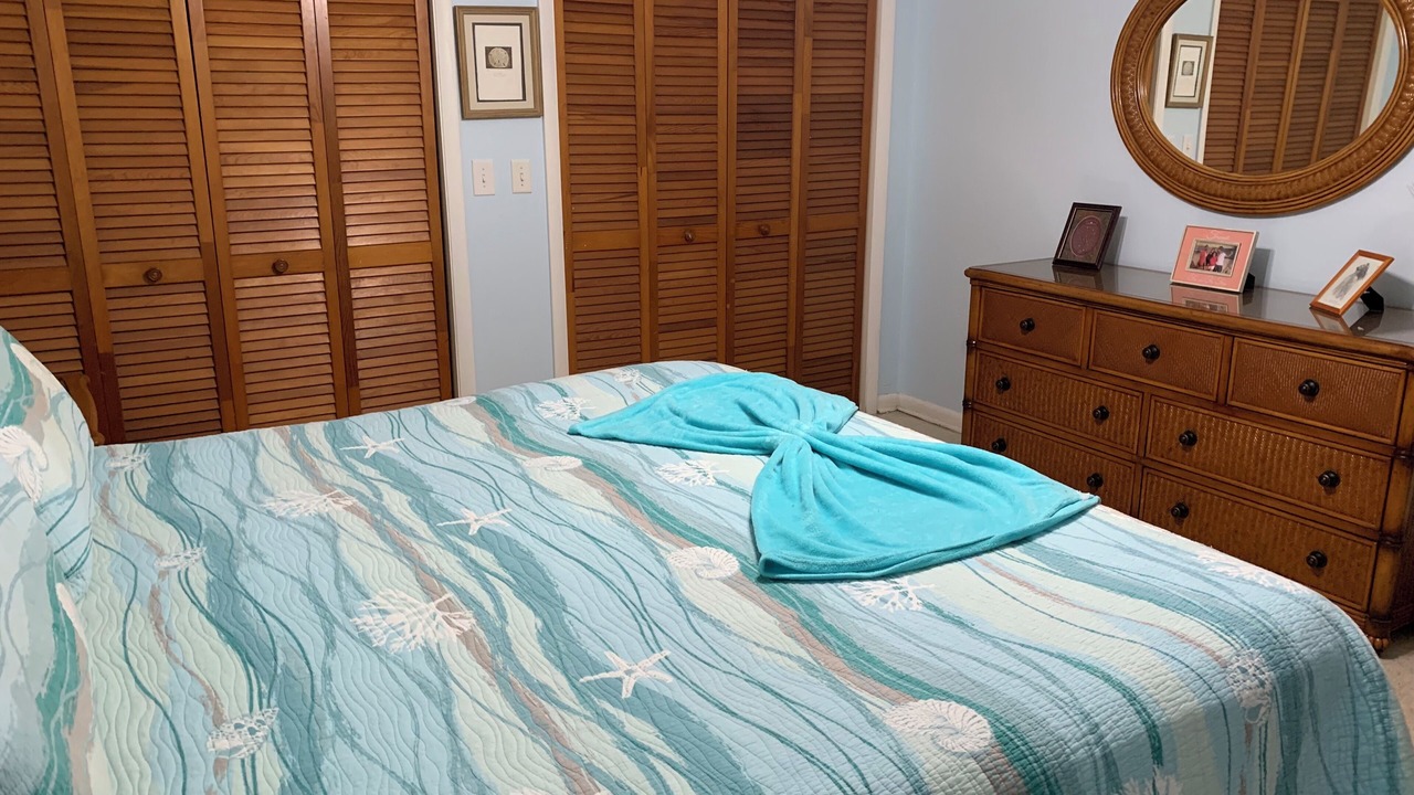 Photo of Bedroom in Historic Downtown Melbourne