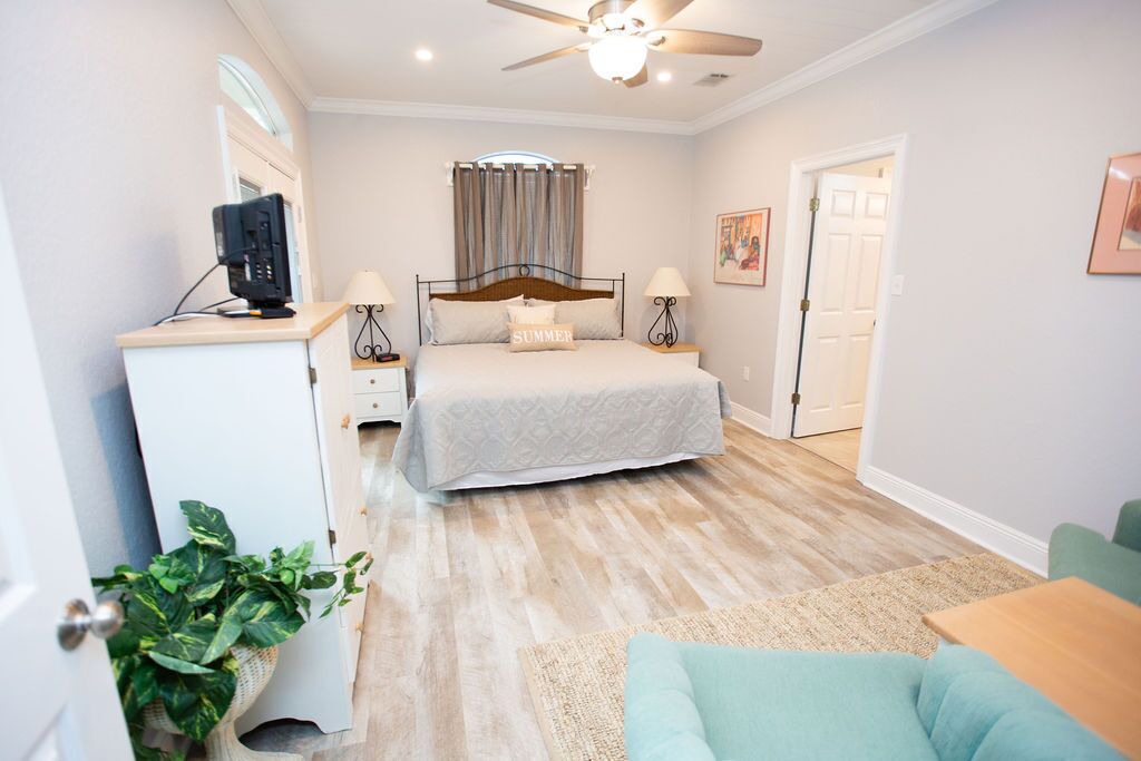 Photo of Bedroom in Miramar Beach