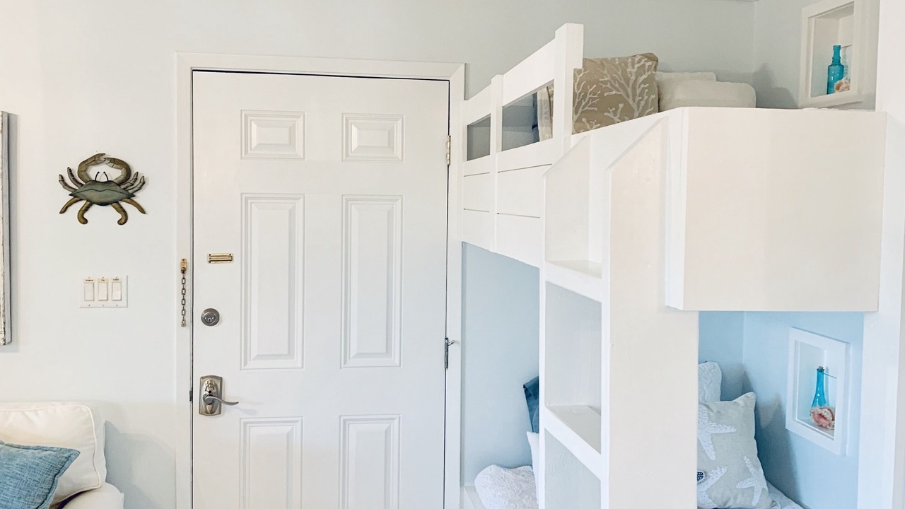 Photo of Bedroom in Seagrove Beach