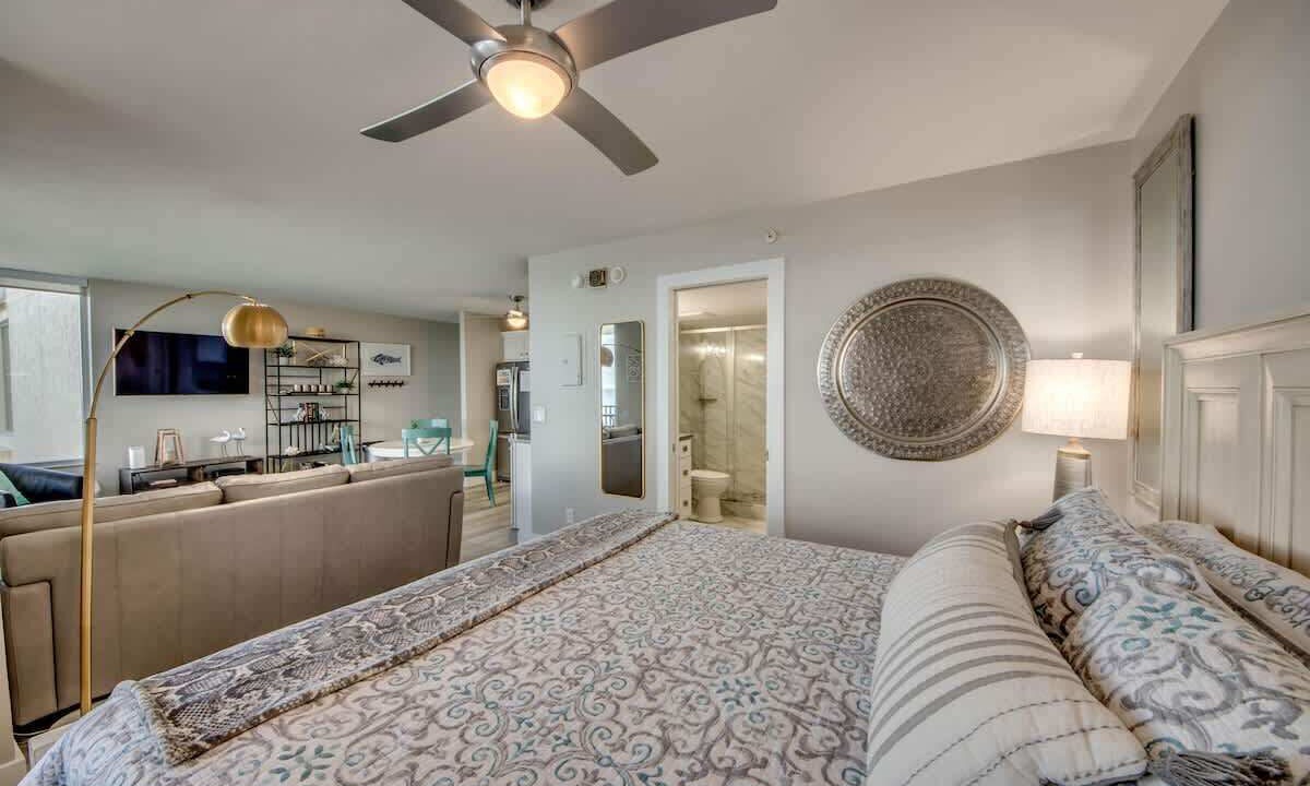 Photo of Bedroom in South Island