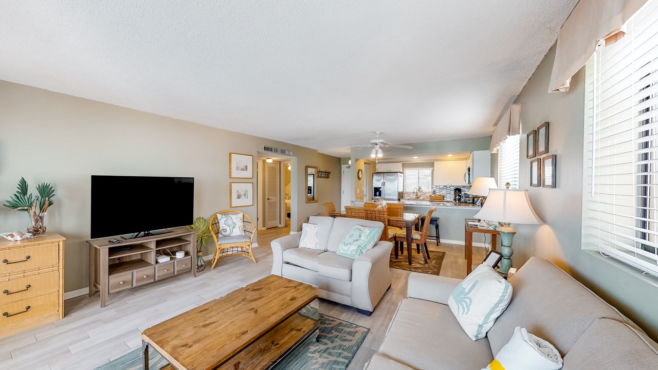 Photo of Livingroom in Miramar Beach