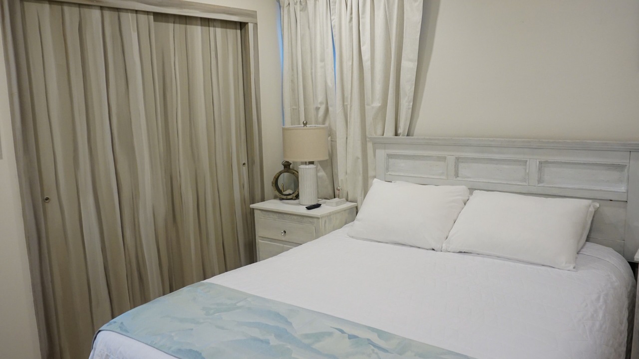 Photo of Bedroom in Bradenton Beach
