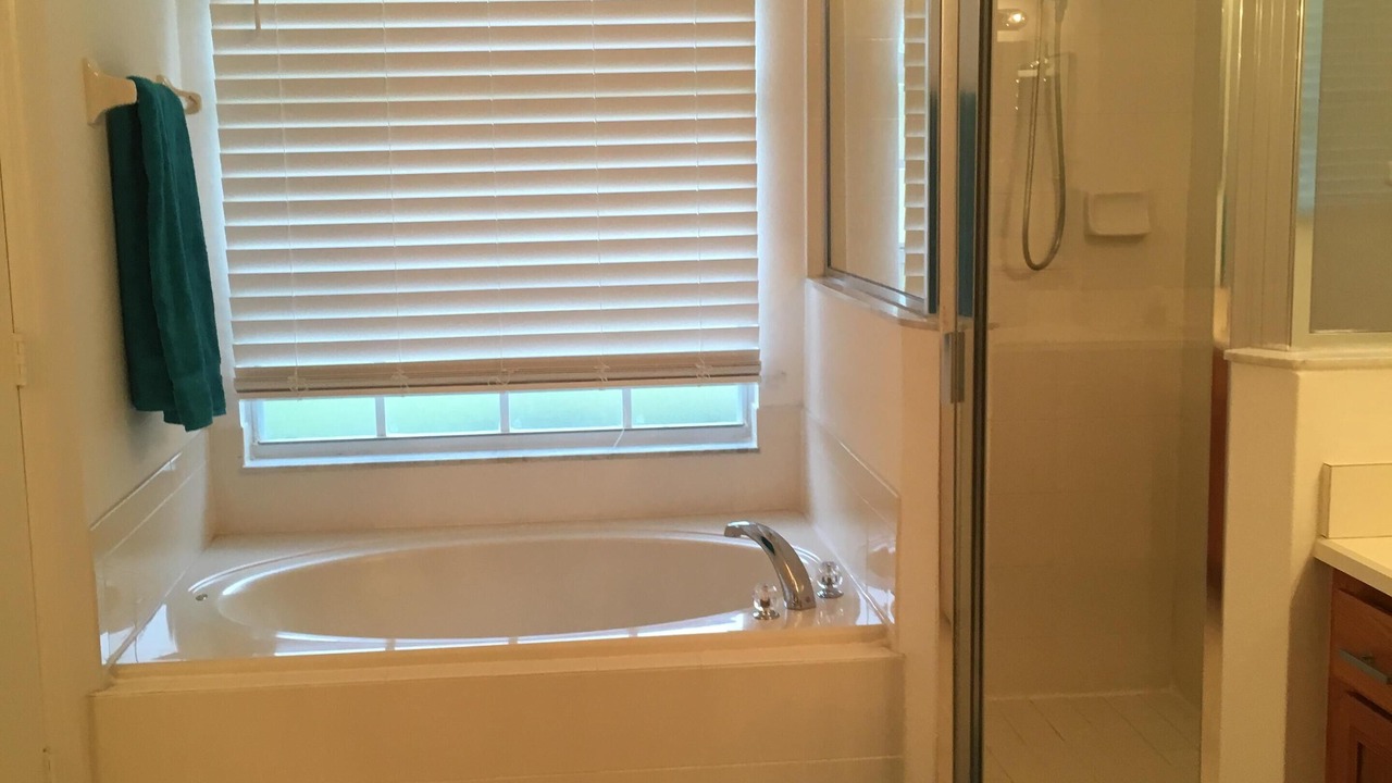 Photo of Bathroom in Orange Tree