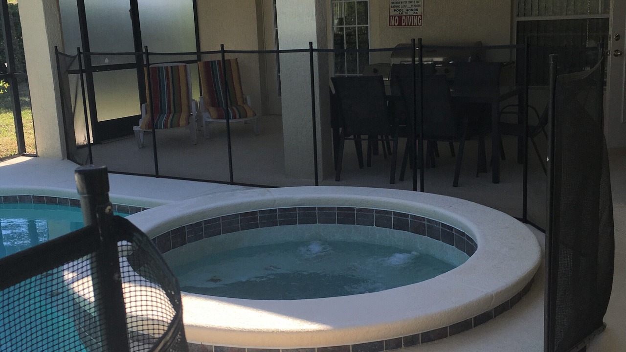 Photo of Outdoor in Orange Tree