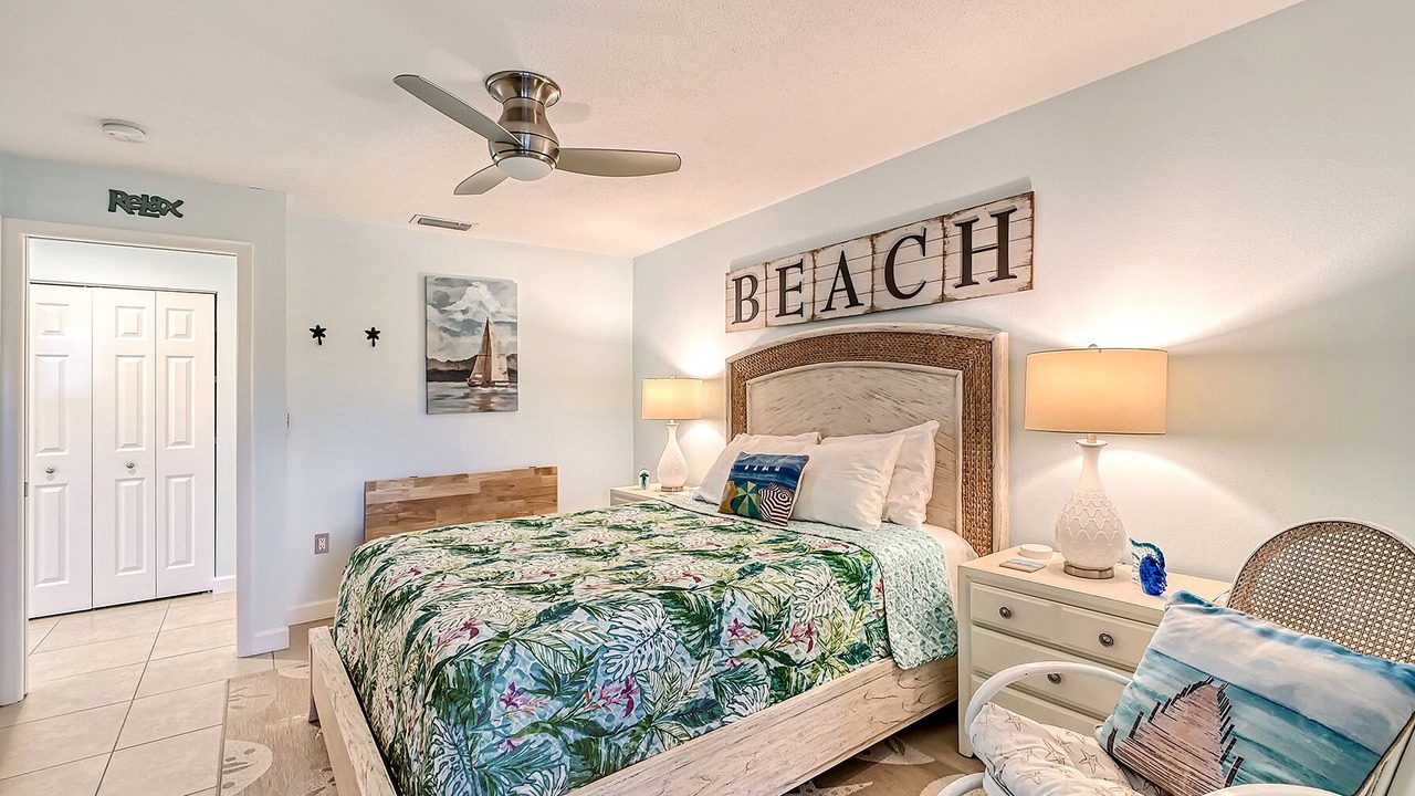 Photo of Bedroom in Whitney Beach