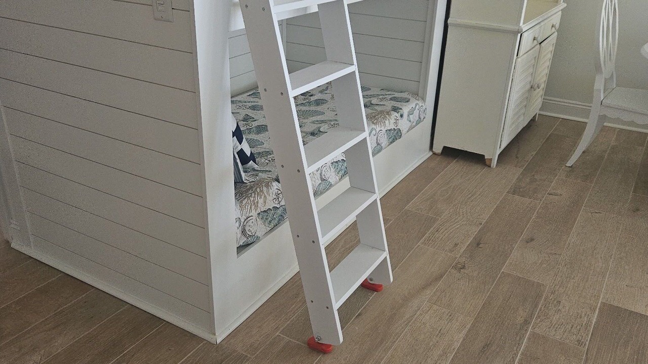 Photo of Bedroom in Thomas Drive