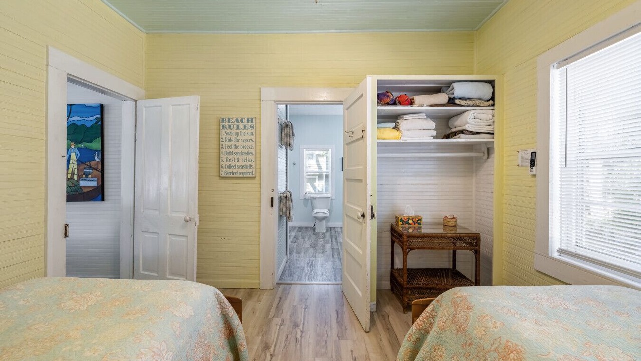 Photo of Bathroom in Cedar Key