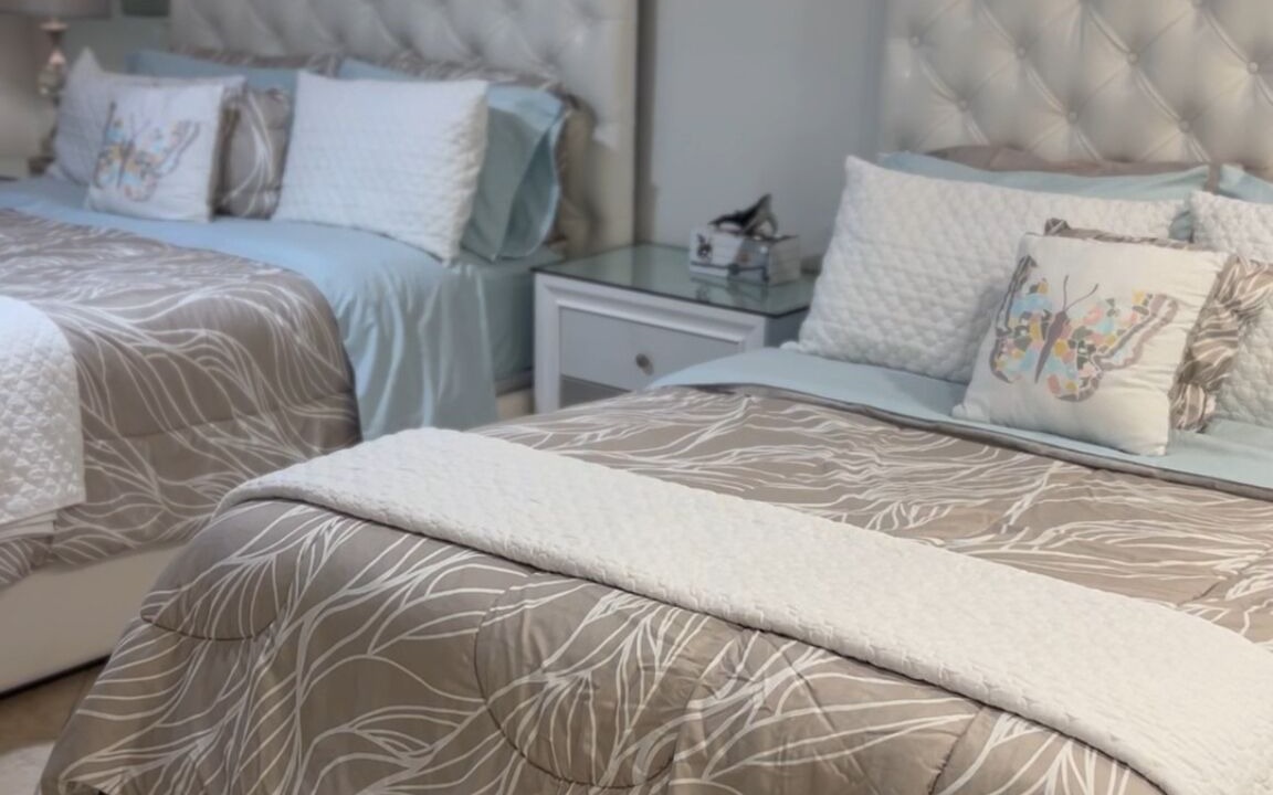 Photo of Bedroom in Hollywood South Central Beach