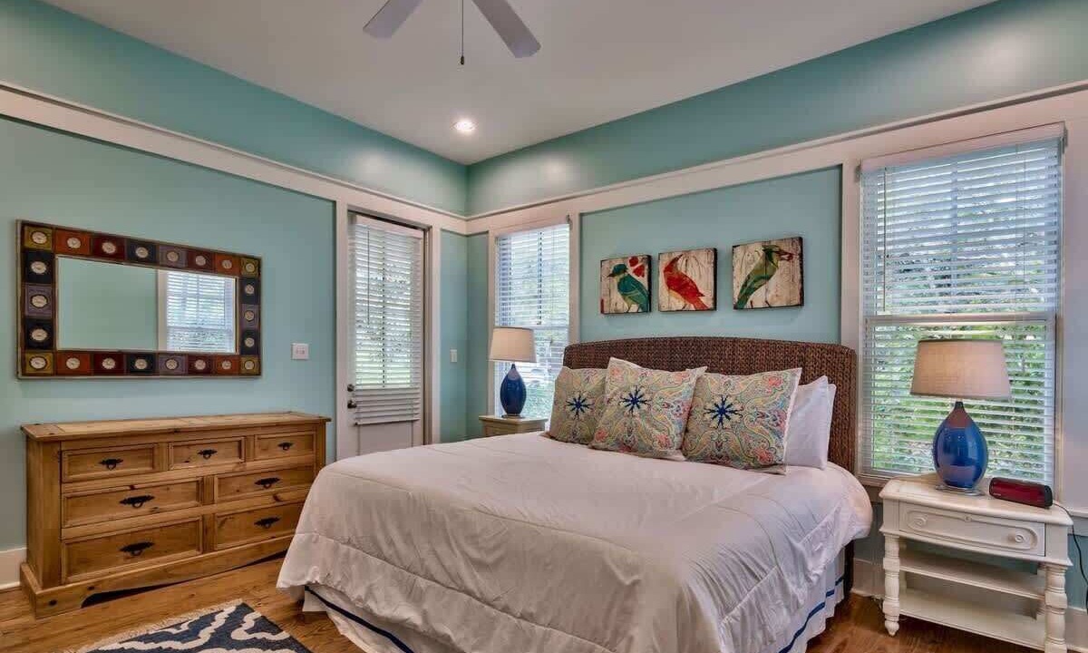 Photo of Bedroom in Cottage District