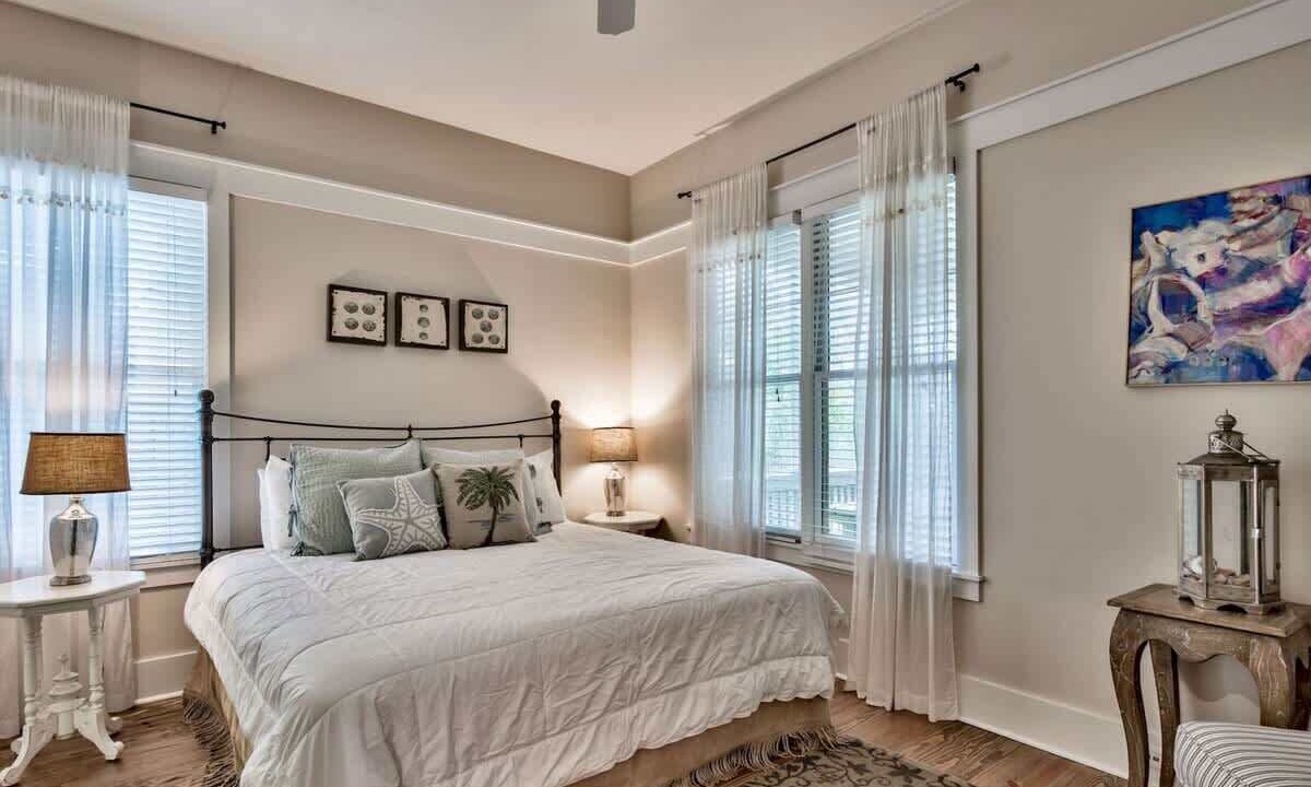 Photo of Bedroom in Cottage District