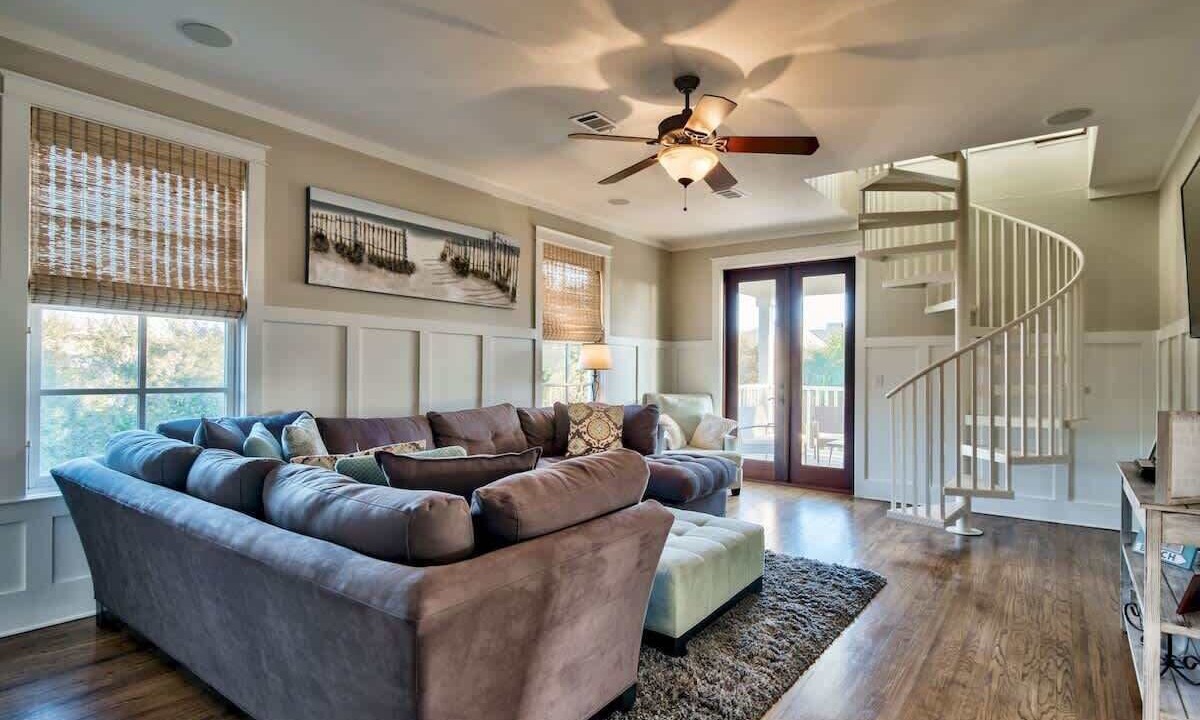 Photo of Livingroom in Seawatch