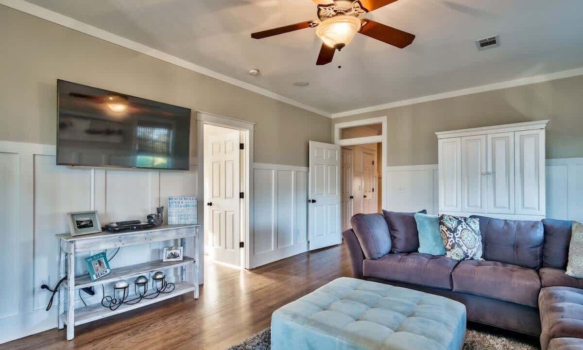 Photo of Livingroom in Seawatch