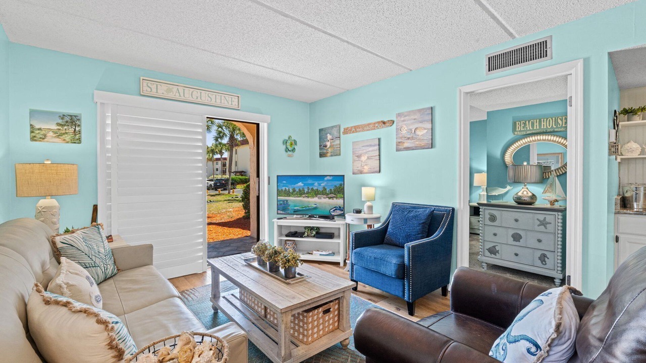 Photo of Livingroom in St. Augustine Beach