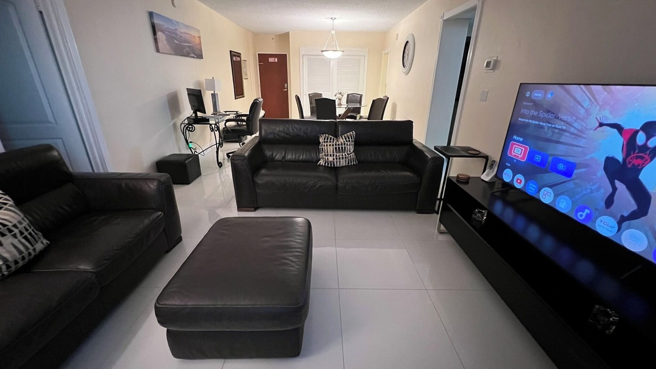 Photo of Livingroom in Hollywood South Central Beach