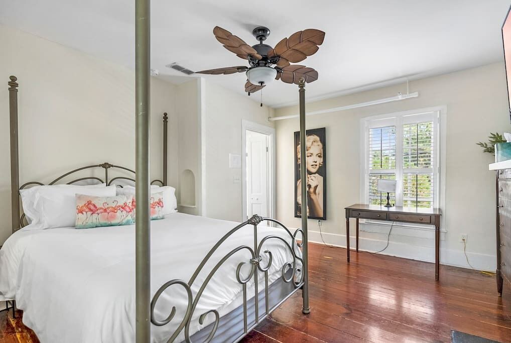 Photo of Bedroom in Downtown Historic District