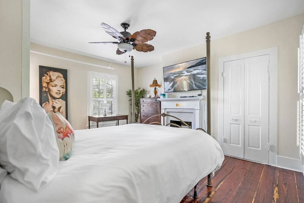 Photo of Bedroom in Downtown Historic District