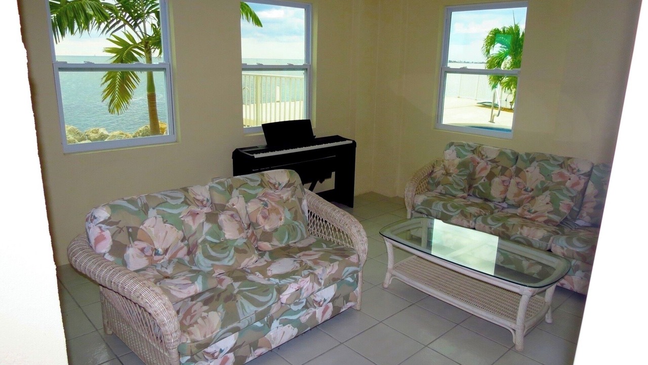 Photo of Livingroom in Marathon