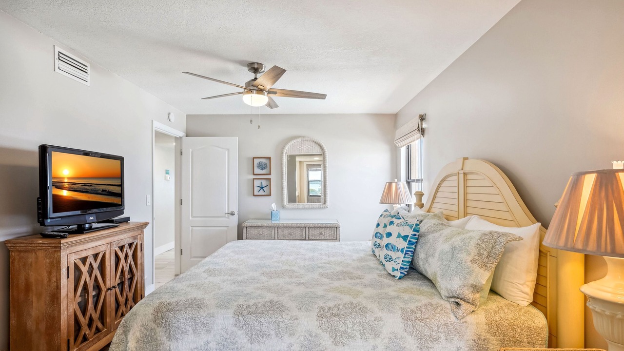 Photo of Bedroom in North Redington Beach