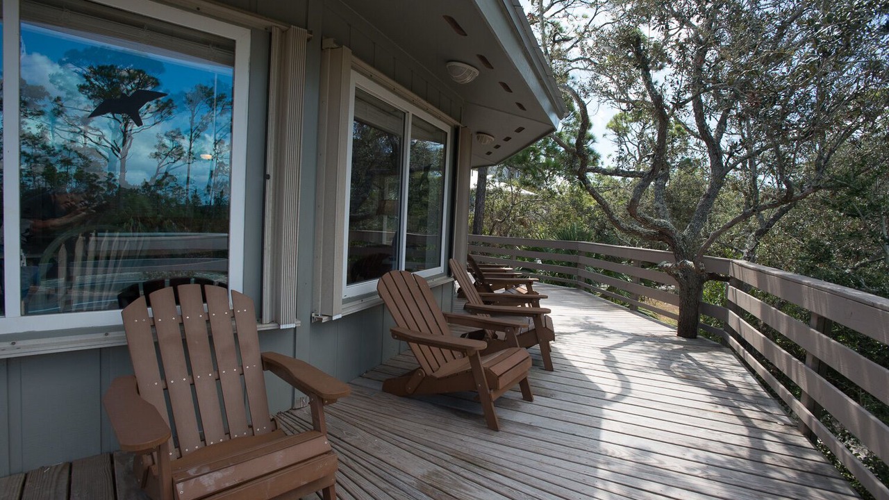 Photo of Patio Balcony in Indian Pass