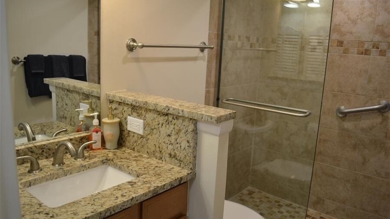 Photo of Bathroom in Longboat Key
