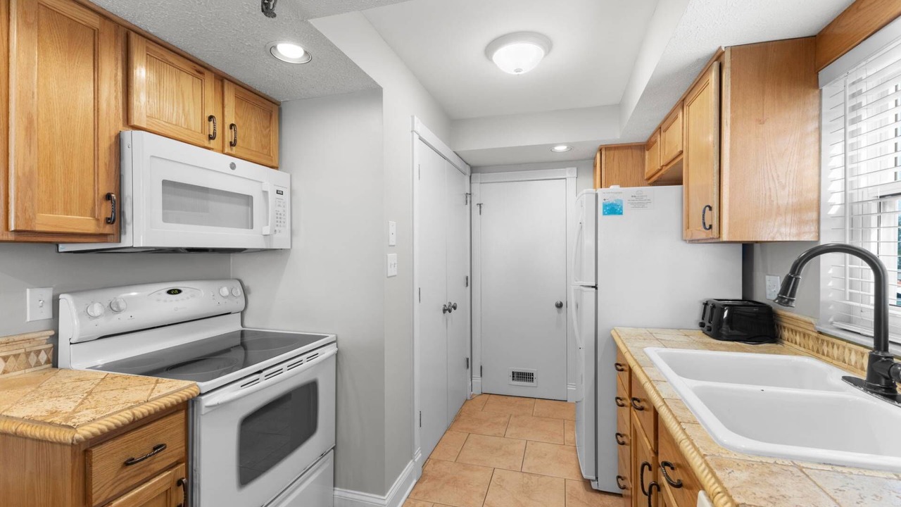 Photo of Kitchen in Madeira Beach