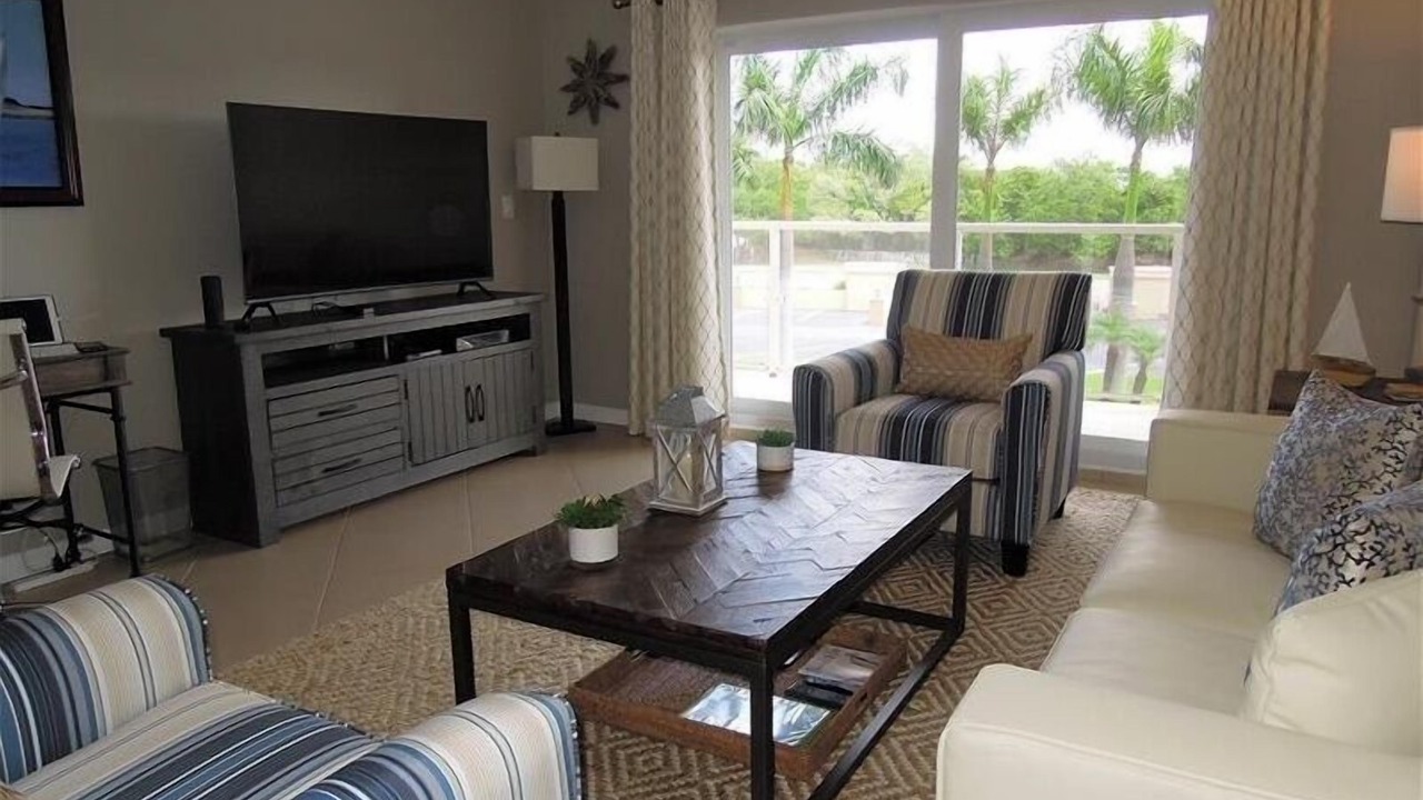 Photo of Livingroom in Longboat Key