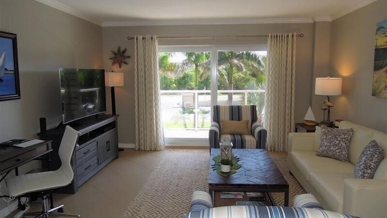 Photo of Livingroom in Longboat Key